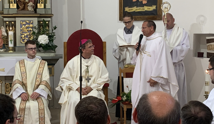 Konsekrácia obnoveného chrámu sv. Jána Krstiteľa v Uloži dňa 24.8.2024. Sv. omšu  celebrovať diecézny biskup Mons.prof. František Trstenský.